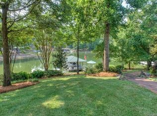 219 Bullfinch Rd, Mooresville, NC 28117