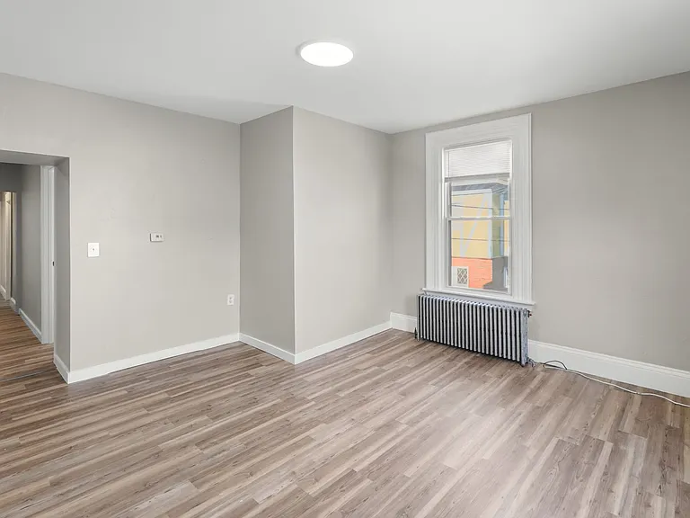 54-56 Hamlet Ave — Photo 15