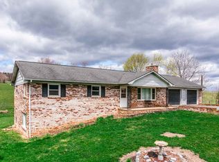 14195 American Legion Dr, Broadway, VA 22815