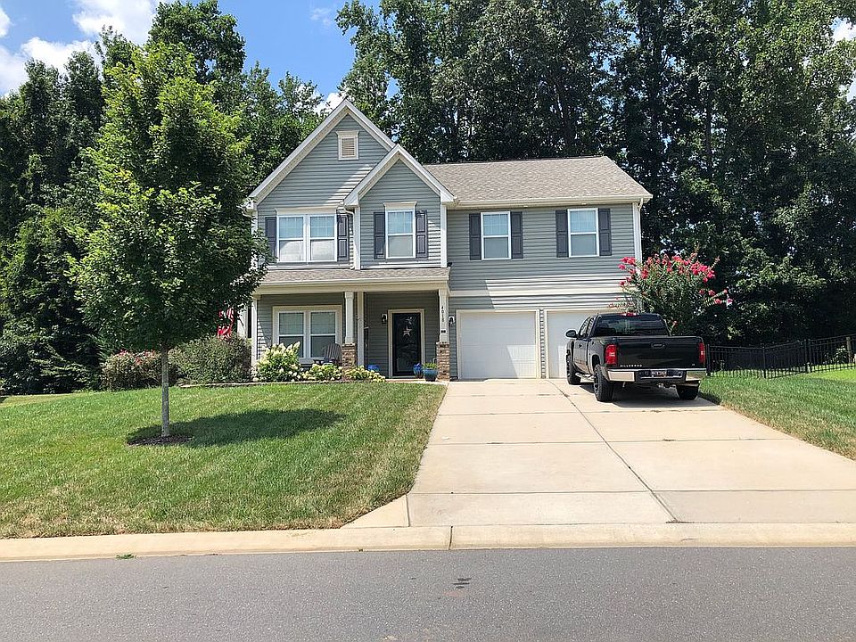 1st image of 4018 Bainbridge Pl