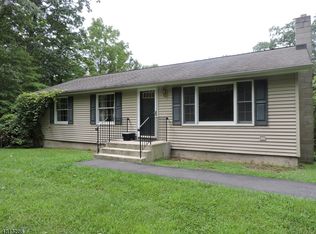 1025 Mount Benevolence Rd, Newton, NJ 07860