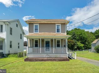 53 Apple Ave, Bellmawr, NJ 08031