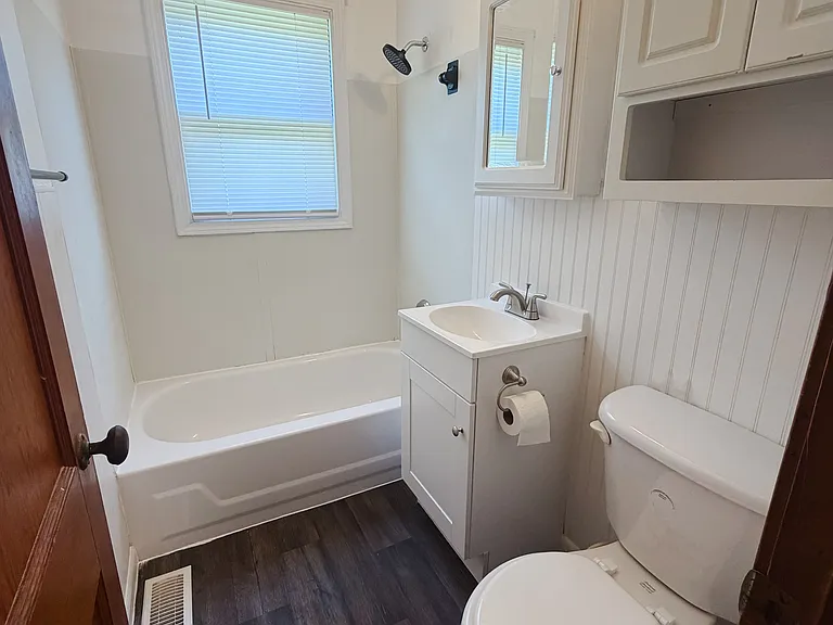 413 S Delaware Ave — Photo 7