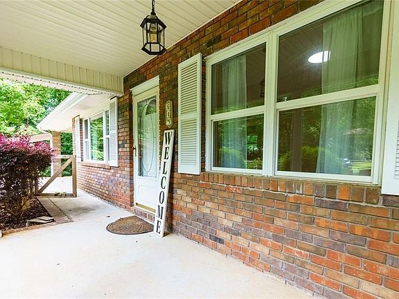 3rd image of 514 Macedonia Forest Cir