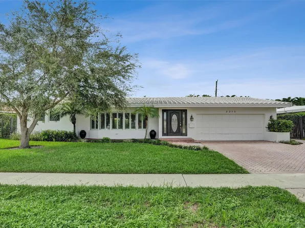 2210 NE 61st Court, Fort Lauderdale, FL 33308