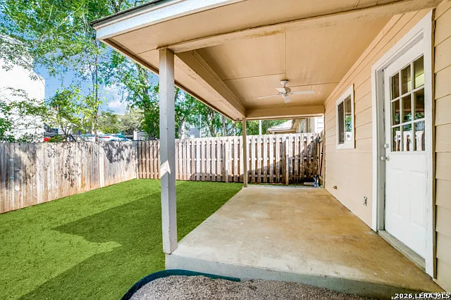 7134 Snowden Crst — Photo 11
