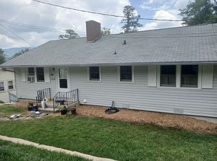 117 Carolina Rd, Lake Junaluska, NC 28745