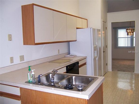 4th image of 6249 Egret Dr