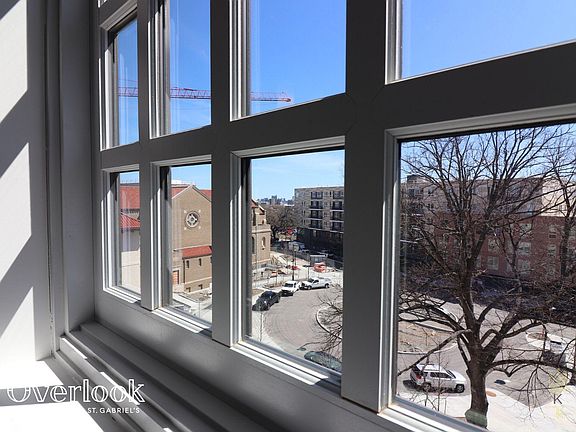 3rd image of 160 Washington St #1608