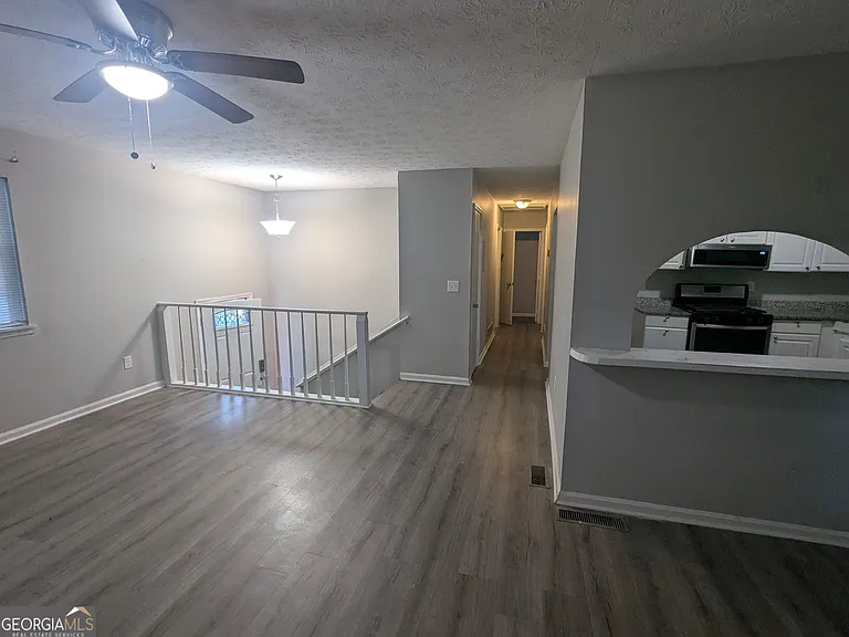 2153 Cherokee Valley Cir — Photo 6