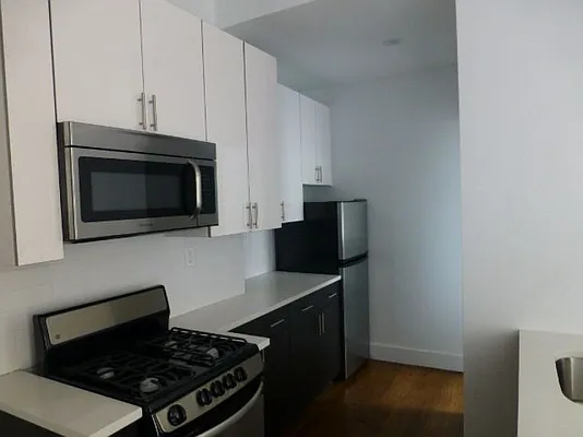 Rented by Bohemia Realty Group | media 41