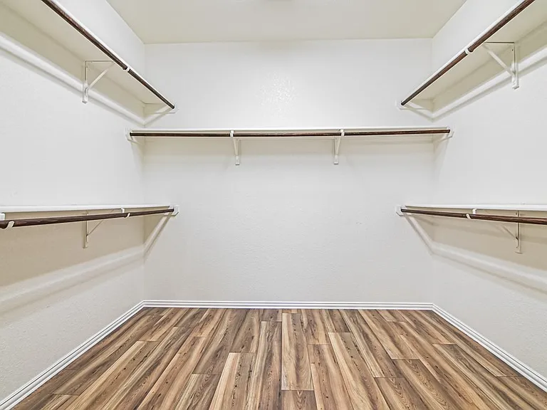 6612 Colony Rd — Photo 10