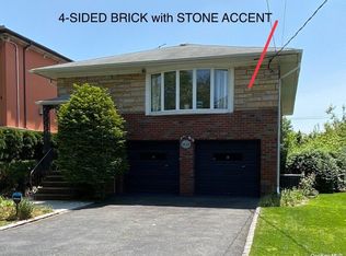 14122 South Dr, Whitestone, NY 11357