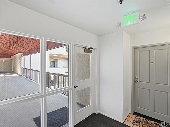 4th image of 1308 Walden Rd APT 38