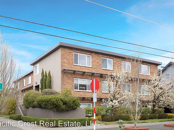 2nd image of 1560 NW 61st St #1560