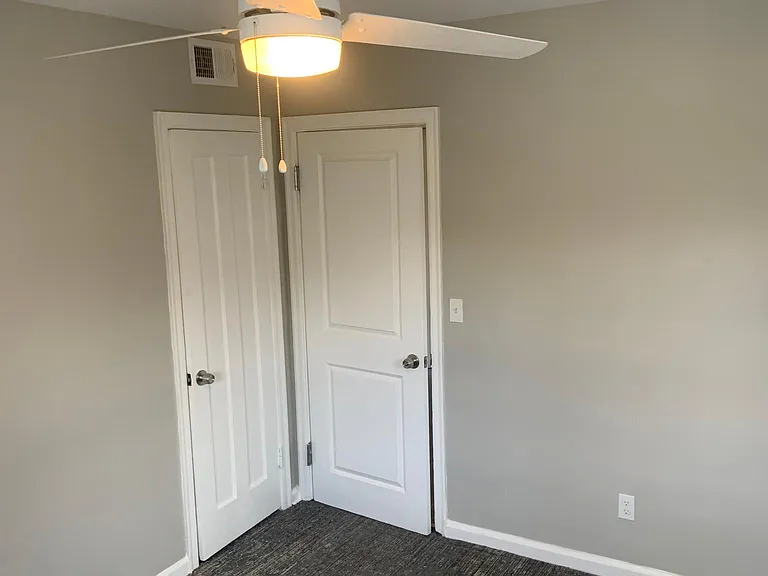 330 Helen St #2 — Photo 6