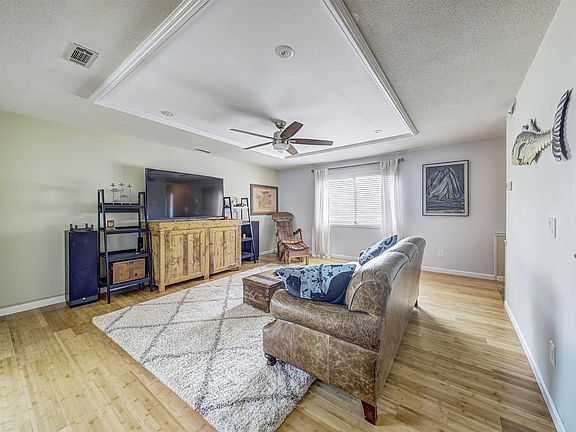 4th image of 350 N Water St APT 1-5
