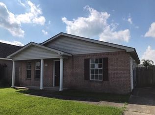 2713 Bayou Des Cannes Dr, Marrero, LA 70072