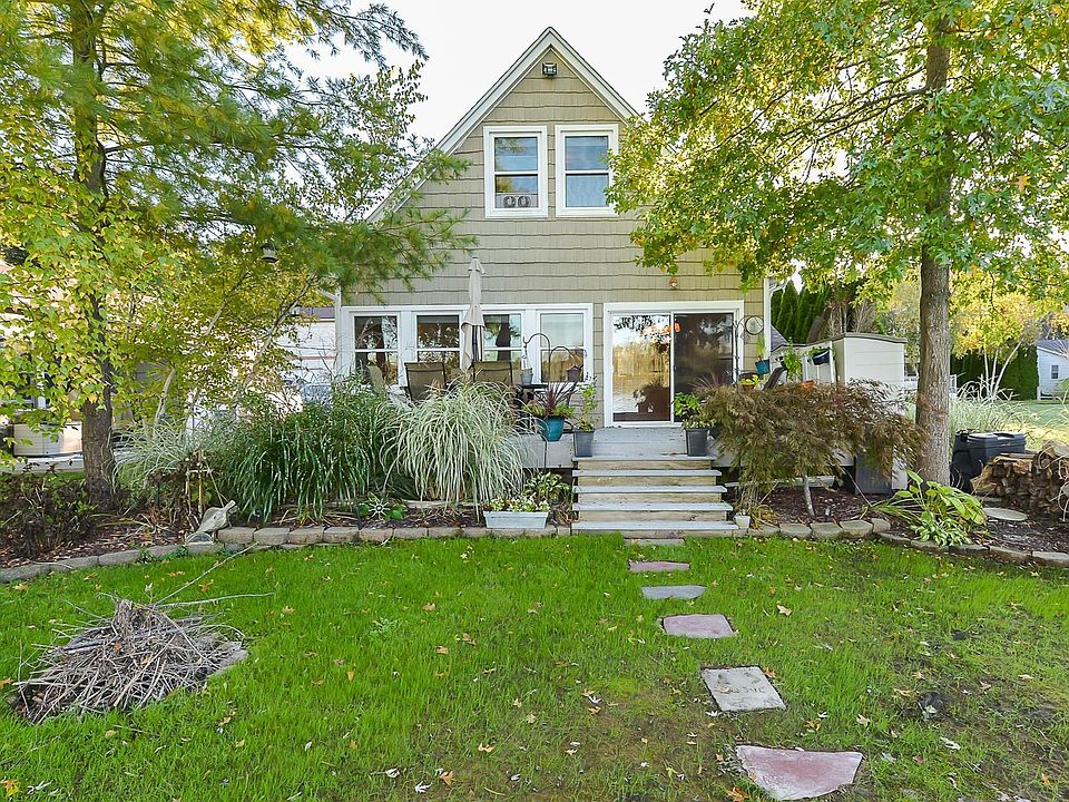 1st image of 8235 Hillpoint Dr