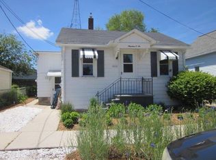 1906 Emmet St, Two Rivers, WI 54241