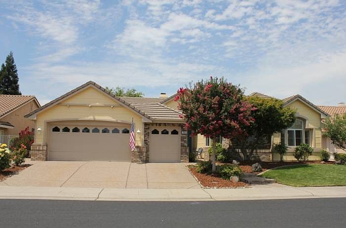 7441 Acorn Glen Loop