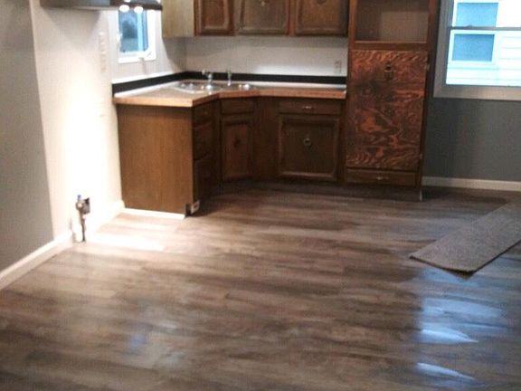 4th image of 1508 Cedar Dr