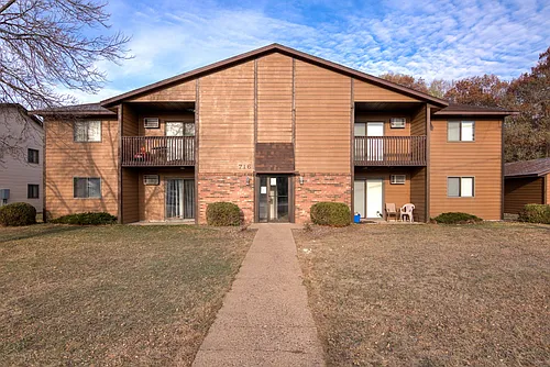 716 Dutchman Dr #7 Photo 1
