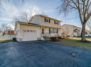 4784 Glencrest Ave, Liverpool, NY 13088
