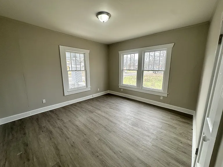 1728 Princeton Ave SW — Photo 4