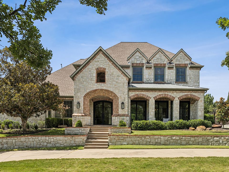 1st image of 2607 King Arthur Blvd