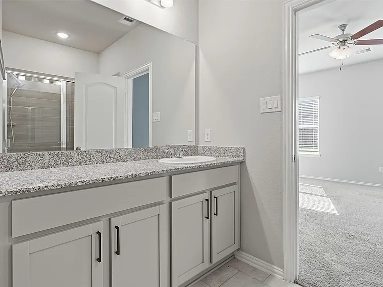 8415 Balding Dr — Photo 33
