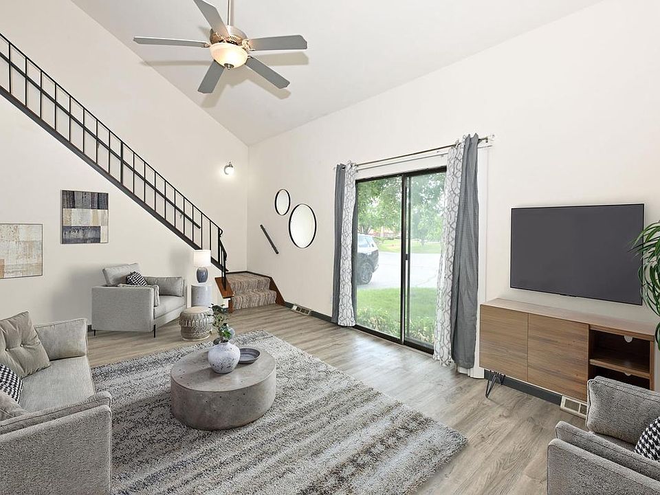 1st image of 4085 W College AVENUE