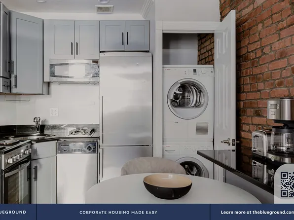 521 East 5th Street image 5 of 13