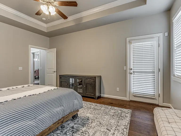 2700 Tranquilo Ln — Photo 16