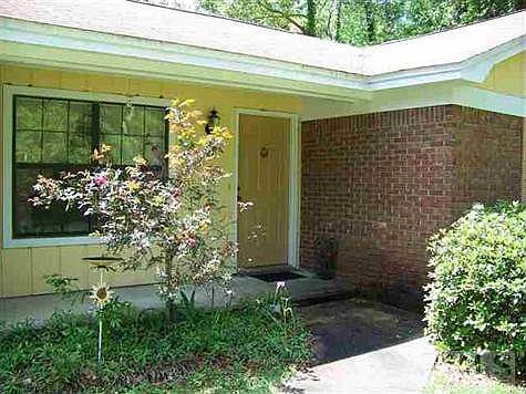 2nd image of 4600 Inisheer Dr #12