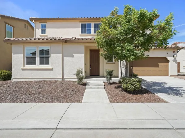 736 Iris Dr, Vacaville, CA 95687