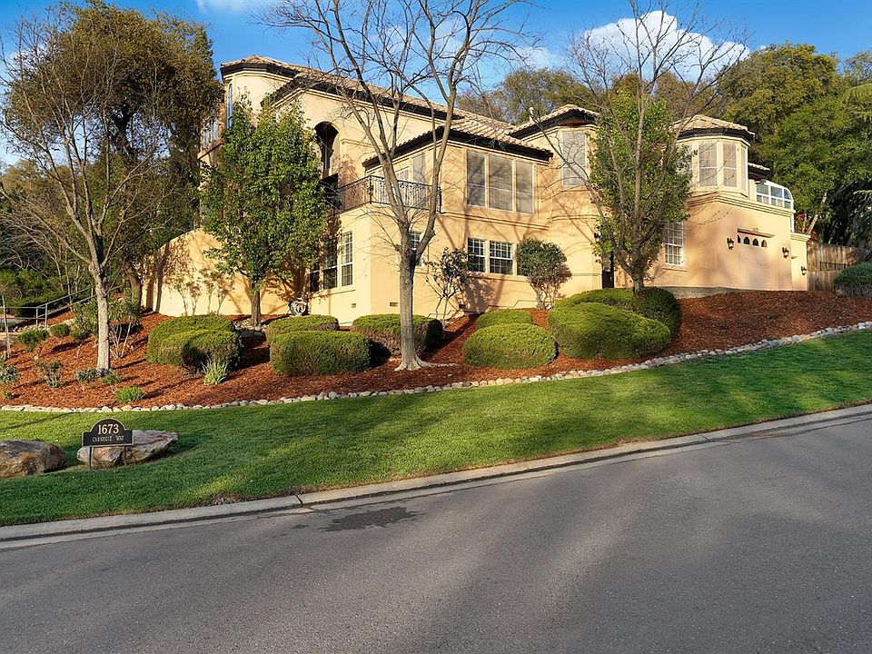 1st image of 1673 Carnegie Way