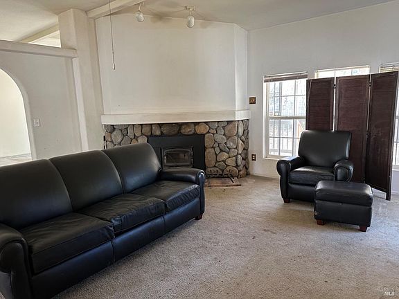 4th image of 44151 Stump Road