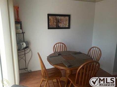 Dinning Area.jpg