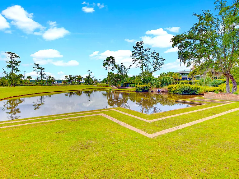 722 Bounty Square Dr #C — Photo 68