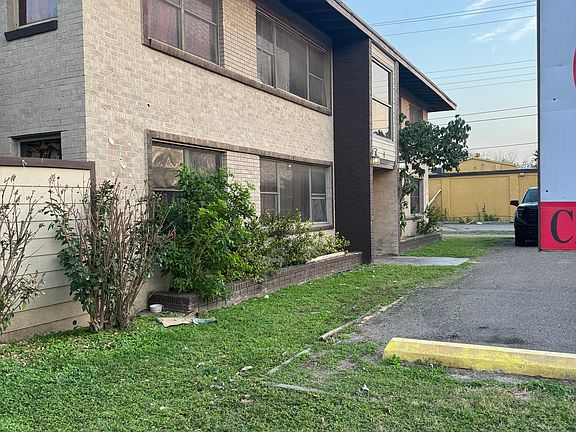 3rd image of 501 S 4th St