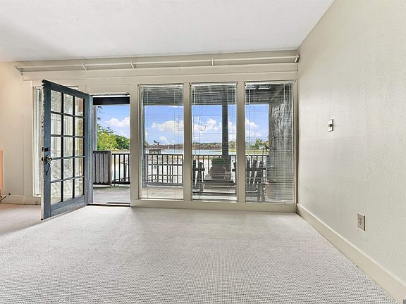2nd image of 1517 Stanford Ave #1517