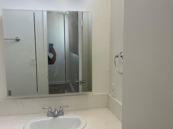 5th image of 3848 W 226th St APT 226
