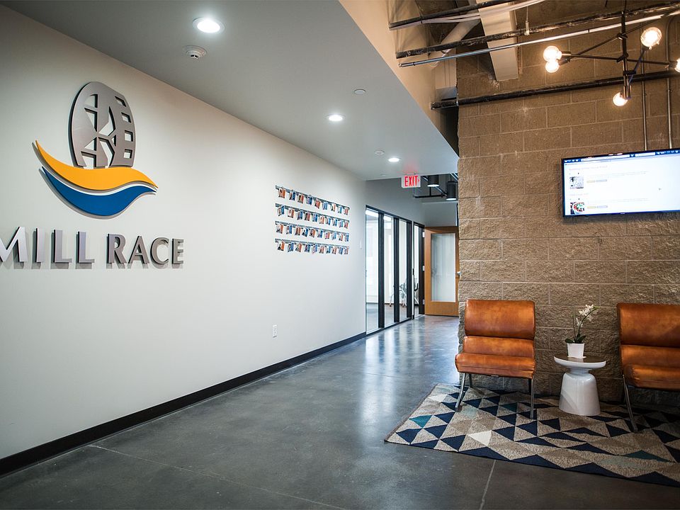 All River Place residents benefit from full-service work and meeting space at Mill Race