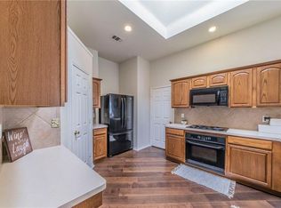 9920 Chadbourne Rd, Fort Worth, TX 76244