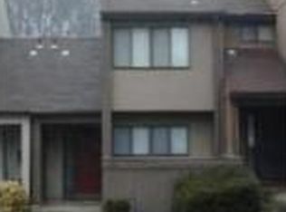 1806 Old Post Ter, Woodbridge, VA 22191