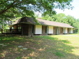 2207 Gibeon Rd, Callao, VA 22435