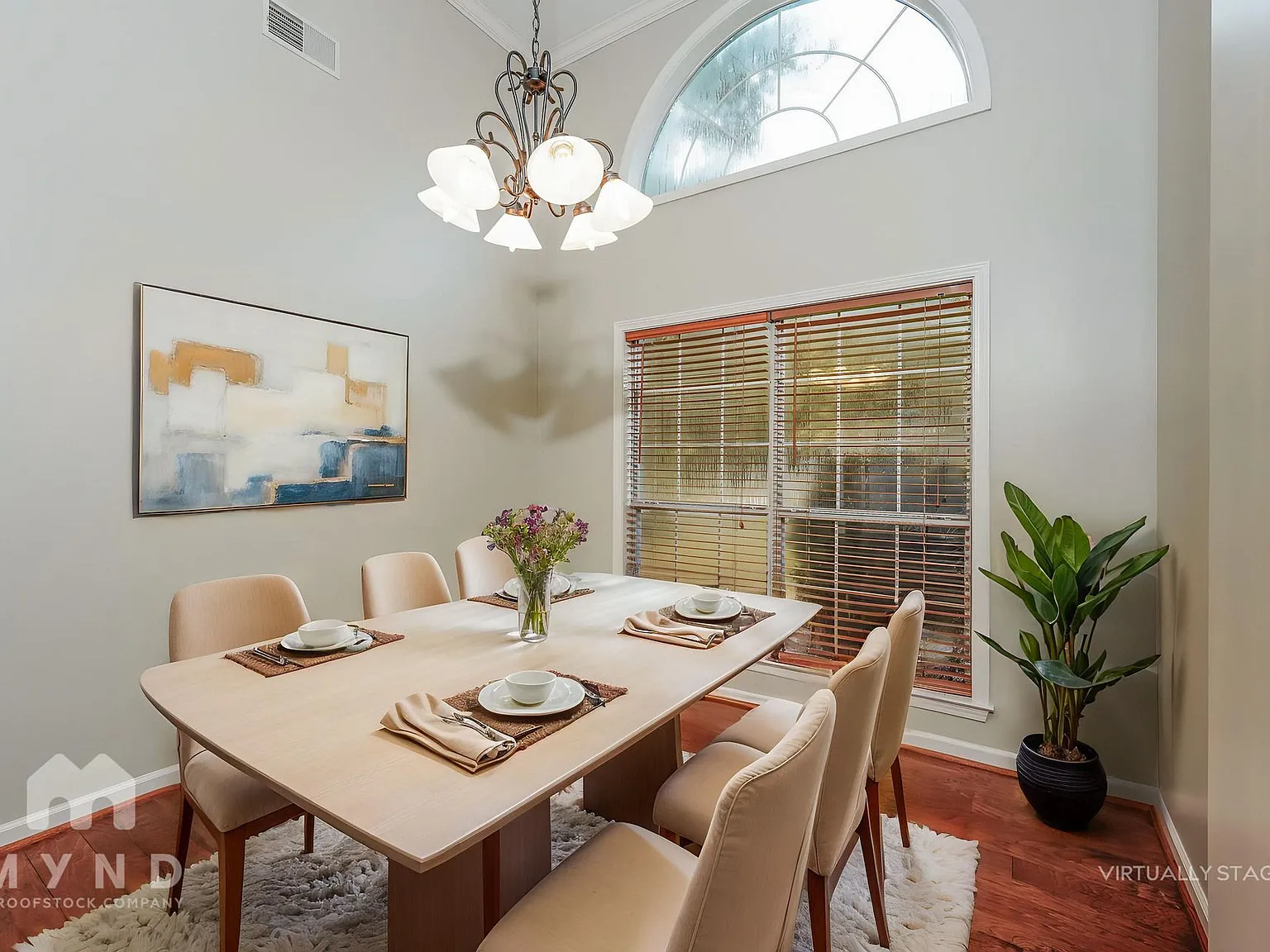 3 bed, 2.0 bath, 1429 sqft, $1,935 — Photo 3