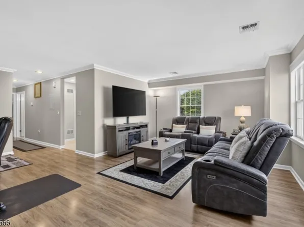179 Roseland Ave #12, Caldwell Boro Twp., NJ 07006