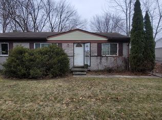 34549 Malcolm St, Romulus, MI 48174